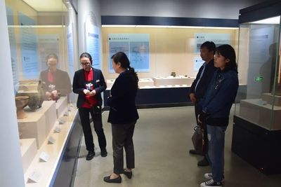 省发改委领导莅临武山县博物馆调研数字创意产品展览展示服务